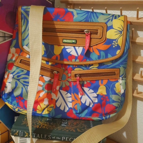 Lily Bloom Handbags - NWT Lily Bloom Mindy Hibiscus Convertable Bag